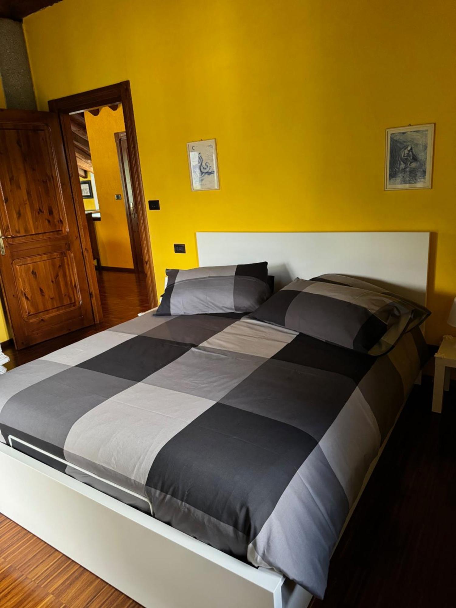 Вилла La Casa Di Nina - Traves Pessinetto Экстерьер фото